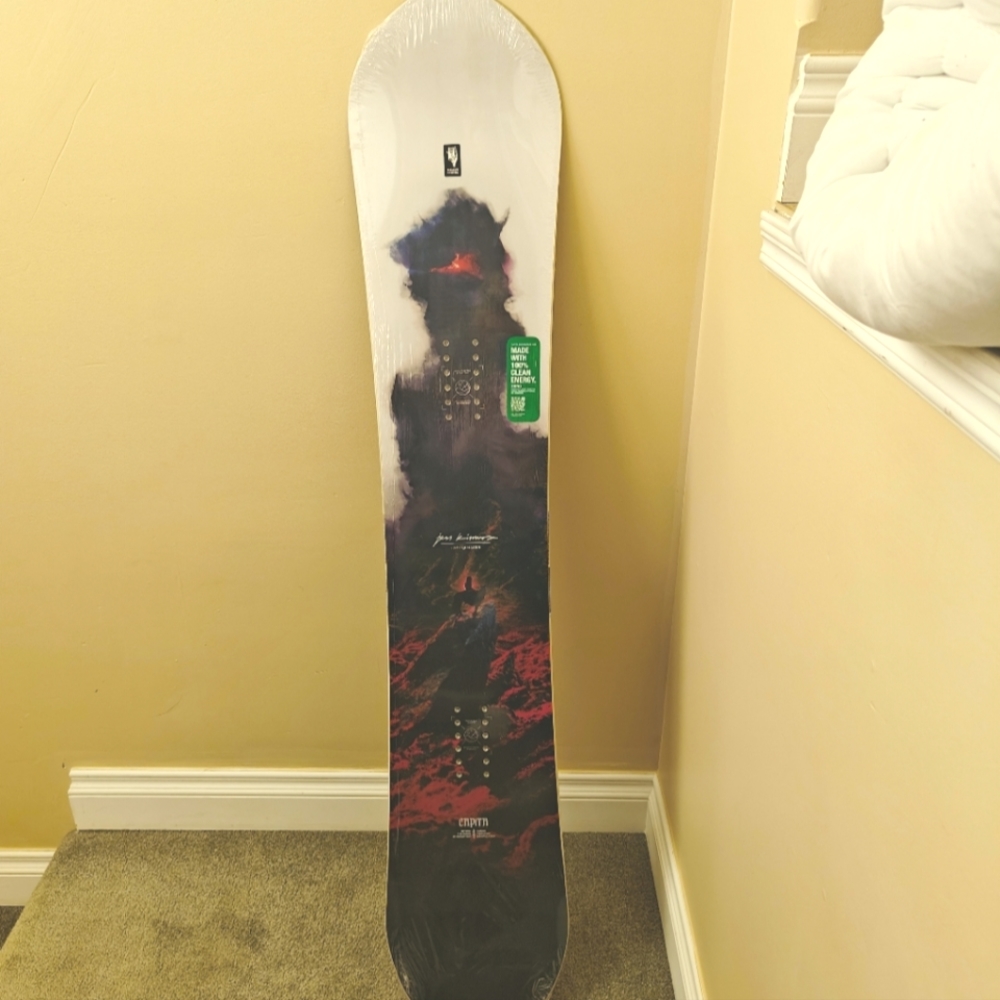 BRAND NEW CAPITA SNOWBOARD